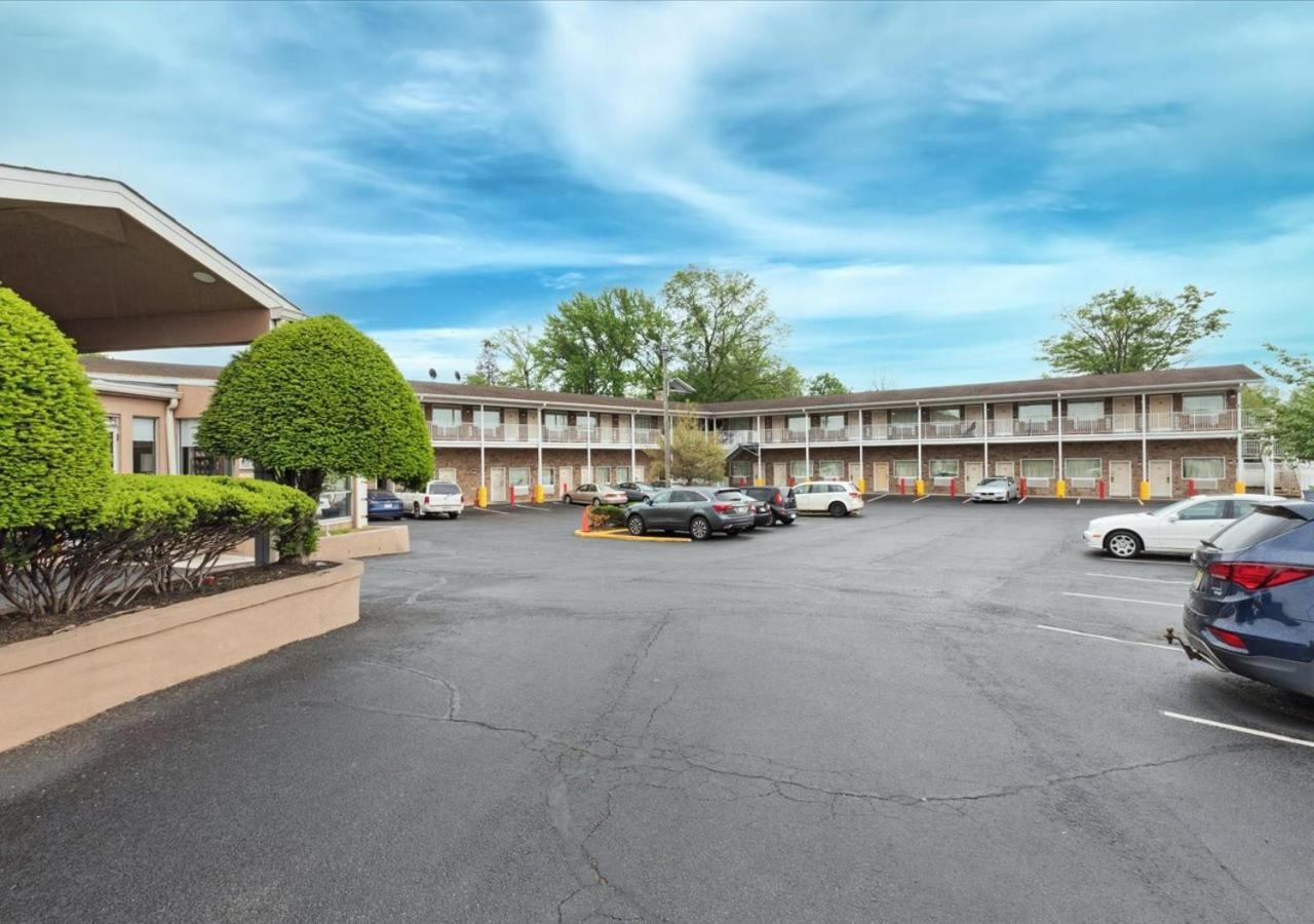 Edison Motor Lodge Екстериор снимка
